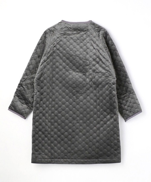 NICOLE white（ニコルホワイト）の「ベロアキルティングコート（その他アウター・レディース・ブラック/ベージュ/グレー・FREE）」の10枚目の写真