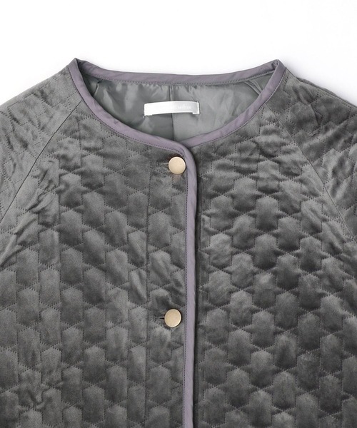 NICOLE white（ニコルホワイト）の「ベロアキルティングコート（その他アウター・レディース・ブラック/ベージュ/グレー・FREE）」の11枚目の写真