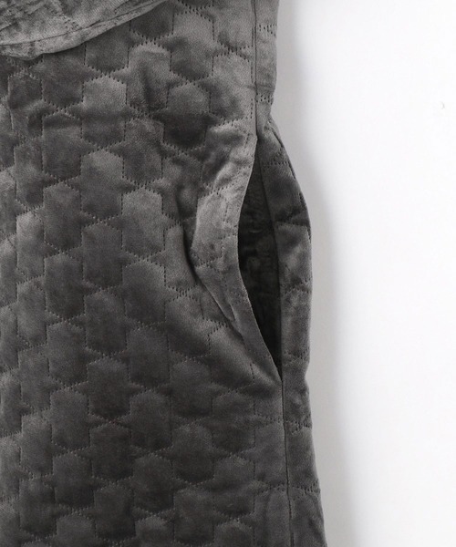 NICOLE white（ニコルホワイト）の「ベロアキルティングコート（その他アウター・レディース・ブラック/ベージュ/グレー・FREE）」の13枚目の写真