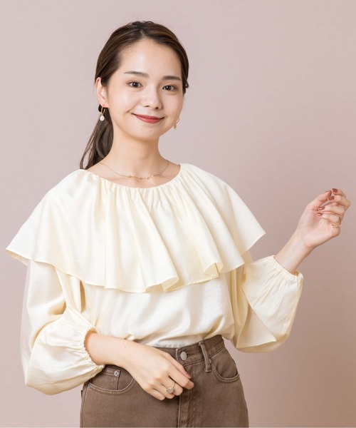 flower（フラワー）の「スウェイングカラーブラウス（シャツ/ブラウス・レディース・ベージュ/アイボリー・FREE）」の11枚目の写真