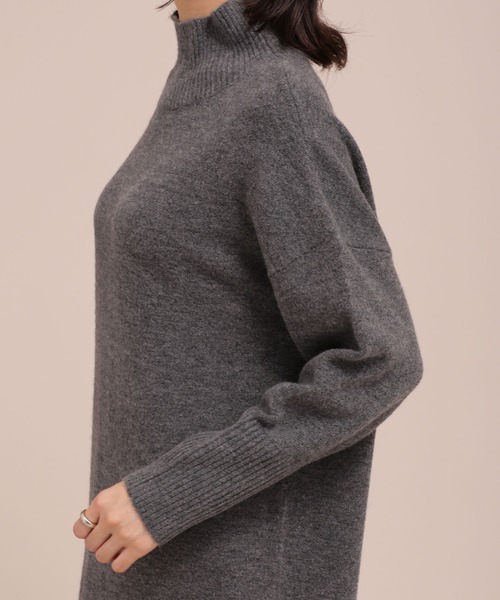 NANO universe（ナノユニバース）の「WEB限定/ハイネックロングニットワンピース 長袖（ワンピース・レディース・アイボリー/キャメル/チャコール・マルチサイズ）」の11枚目の写真