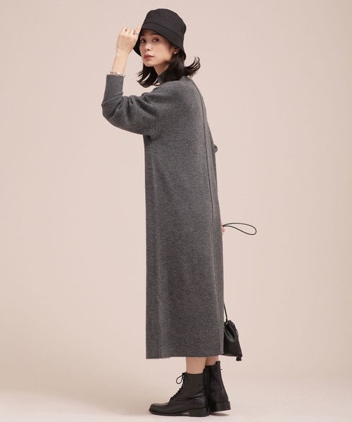 NANO universe（ナノユニバース）の「WEB限定/ハイネックロングニットワンピース 長袖（ワンピース・レディース・アイボリー/キャメル/チャコール・マルチサイズ）」の6枚目の写真
