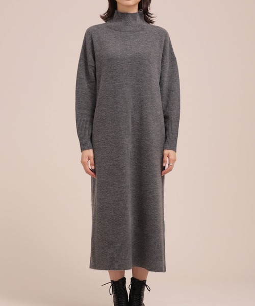 NANO universe（ナノユニバース）の「WEB限定/ハイネックロングニットワンピース 長袖（ワンピース・レディース・アイボリー/キャメル/チャコール・マルチサイズ）」の15枚目の写真