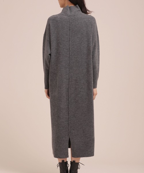 NANO universe（ナノユニバース）の「WEB限定/ハイネックロングニットワンピース 長袖（ワンピース・レディース・アイボリー/キャメル/チャコール・マルチサイズ）」の13枚目の写真