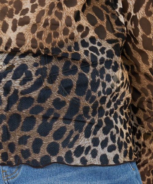BONbazaar（ボンバザール）の「レオパードプリントハイネック（Tシャツ/カットソー・レディース・ベージュ/グレー・FREE）」の5枚目の写真