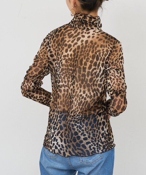 BONbazaar（ボンバザール）の「レオパードプリントハイネック（Tシャツ/カットソー・レディース・ベージュ/グレー・FREE）」の9枚目の写真