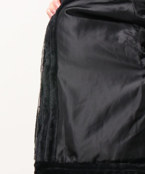 AZUL by moussy(アズールバイマウジー)の「ECO FUR CPO BLOUSON/エコファーCPOブルゾン(ブルゾン・レディース・ブラック/ライトベージュ・MEDIUM/SMALL)」の5枚目の写真