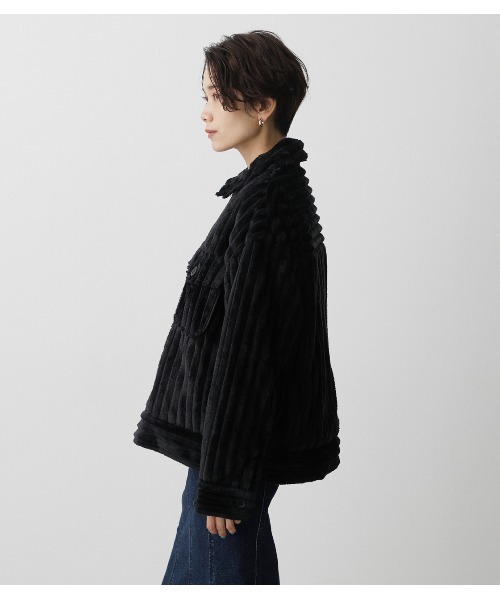 AZUL by moussy(アズールバイマウジー)の「ECO FUR CPO BLOUSON/エコファーCPOブルゾン(ブルゾン・レディース・ブラック/ライトベージュ・MEDIUM/SMALL)」の10枚目の写真