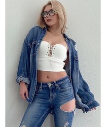 フロントレースアップビスチェ