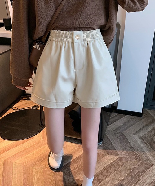 me+em select（ミームセレクト）の「【 4SIZE 】ロールアップ風フェイクレザーショートパンツ（その他パンツ・レディース・ブラウン/アイボリー/グレー/ブラック/ベージュ・X-LARGE/MEDIUM/SMALL/LARGE）」の13枚目の写真