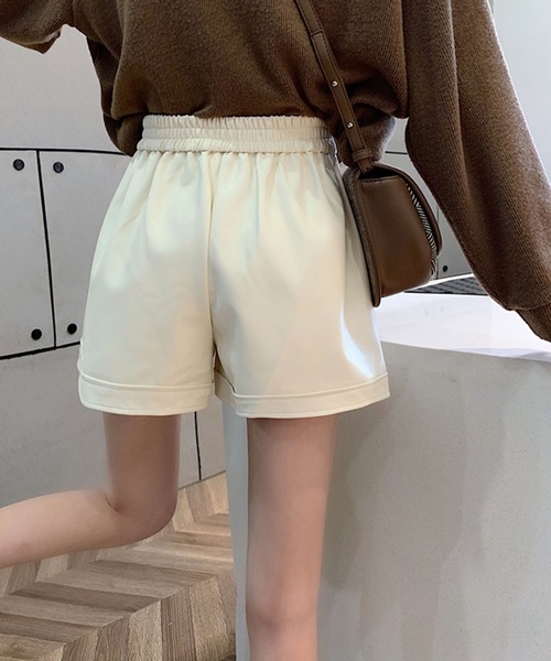 me+em select（ミームセレクト）の「【 4SIZE 】ロールアップ風フェイクレザーショートパンツ（その他パンツ・レディース・ブラウン/アイボリー/グレー/ブラック/ベージュ・X-LARGE/MEDIUM/SMALL/LARGE）」の15枚目の写真