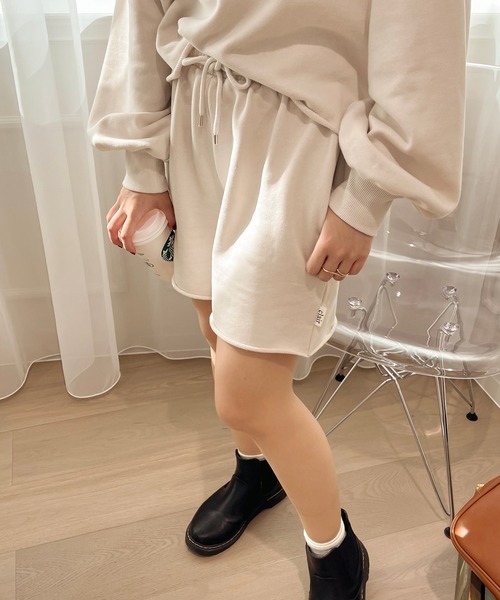 apres jour clair(アプレジュールクレア)の「【apres jour clair】 【セットアップ可能】スウェットショートパンツ(その他パンツ・レディース・ナチュラル/アイボリー/ダークブラウン・フリー/X-LARGE)」の19枚目の写真