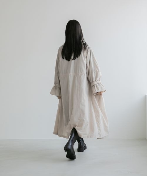 LOWRYS FARM（ローリーズファーム）の「ドロストユルトレンチコート　254607（トレンチコート・レディース・アイボリー/グリーン/ブルー/チャコールグレー・FREE）」の6枚目の写真