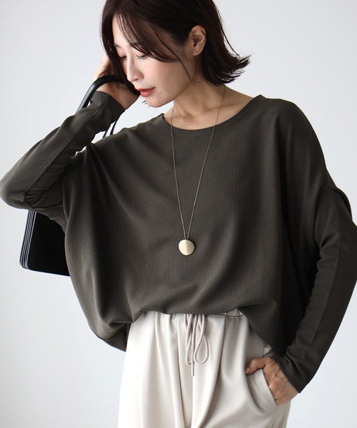 Ehre style(エーレスタイル)の「究極の着痩せ 落ち感ドルマントップス(Tシャツ/カットソー・レディース・ホワイト/ブラック/グレー/カーキ/ネイビー系/ブラウン/チャコールグレー/ホワイト系その他・FREE)」の6枚目の写真