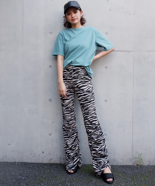 SPIRALGIRL（スパイラルガール）の「バックロゴTシャツ（Tシャツ/カットソー・レディース・グリーン/オフホワイト/ブラック・FREE）」の22枚目の写真