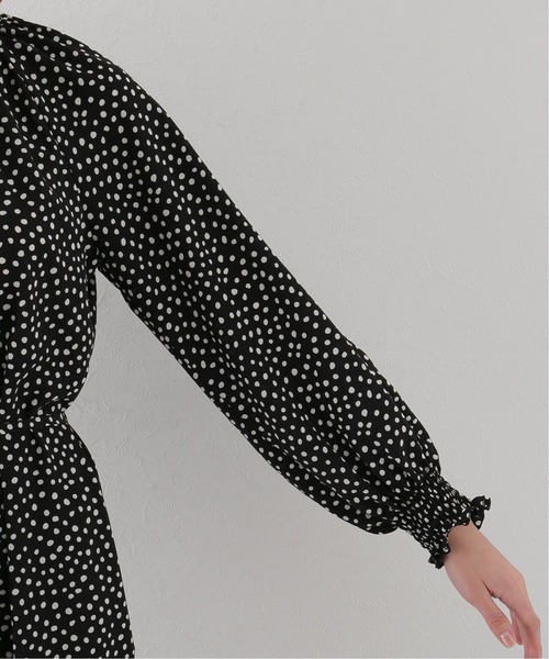 La TOTALITE（ラトータリテ）の「ドットシャーリングワンピース