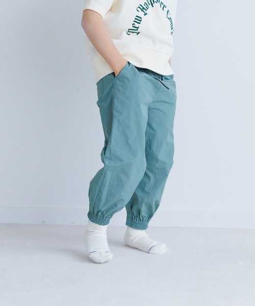 LOWRYS FARM(ローリーズファーム)の「ナイロンジョグパンツ 264771(その他パンツ・キッズ・ブラック/グリーン/イエロー・110cm/120cm/130cm/140cm/150cm)」の3枚目の写真