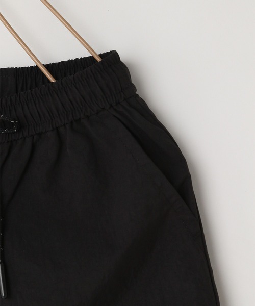 LOWRYS FARM(ローリーズファーム)の「ナイロンジョグパンツ 264771(その他パンツ・キッズ・ブラック/グリーン/イエロー・110cm/120cm/130cm/140cm/150cm)」の11枚目の写真