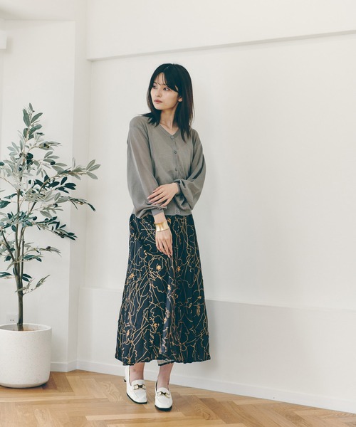 Lamoa(ラモア)の「Lamoa/モノトーン フラワー デザイン フレア スカート(スカート・レディース・ホワイト/ブラック・FREE)」の11枚目の写真