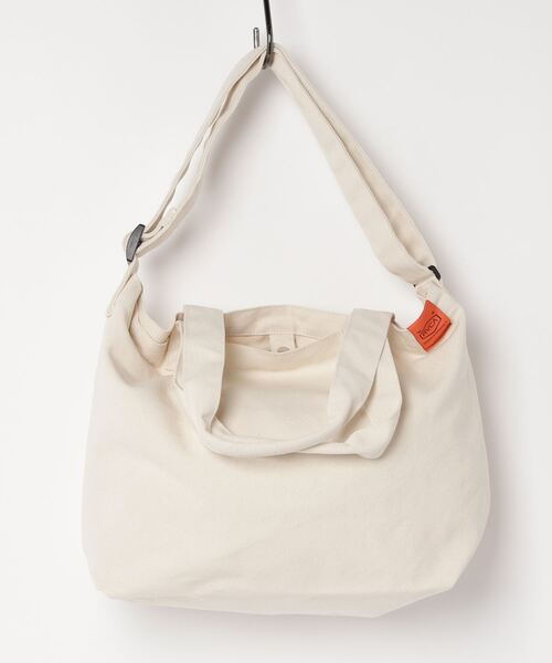 RVCA（ルーカ）の「WEB限定 RVCA ALL THE WAY TOTE（ショルダーバッグ・メンズ・ブラック/ベージュ・FREE）」の7枚目の写真