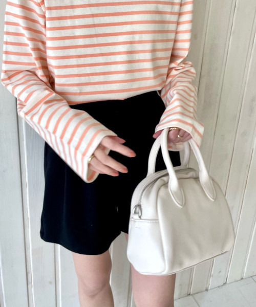 GIMME GIMME（ギミーギミー）の「【GIMME GIMME】2WAY Boston bag gima22s002（ハンドバッグ・レディース・ブラック/ホワイト・FREE）」の8枚目の写真