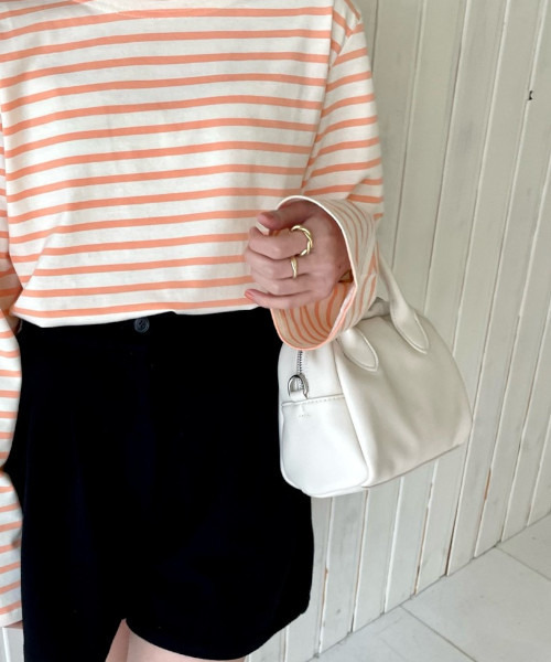 GIMME GIMME（ギミーギミー）の「【GIMME GIMME】2WAY Boston bag gima22s002（ハンドバッグ・レディース・ブラック/ホワイト・FREE）」の9枚目の写真