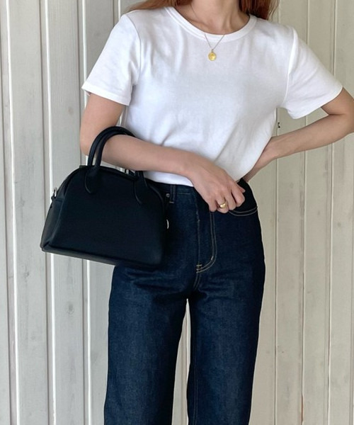 GIMME GIMME（ギミーギミー）の「【GIMME GIMME】2WAY Boston bag gima22s002（ハンドバッグ・レディース・ブラック/ホワイト・FREE）」の4枚目の写真