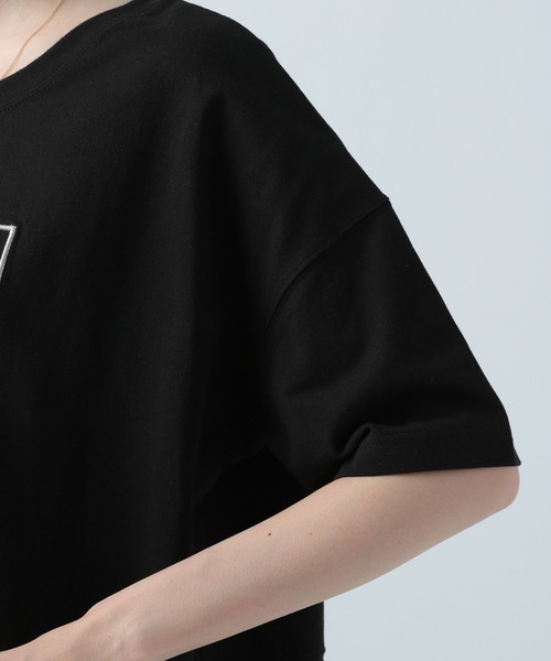 BAYFLOW（ベイフロー）の「アソートロゴBIGT（Tシャツ/カットソー・レディース・オフホワイト/ネイビー/ブラック・FREE）」の18枚目の写真
