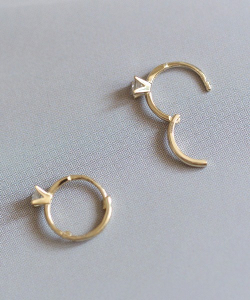 HALEY PESCA(ヘーリーペスカ)の「HALEY PESCA/バタフライライクビジュー ミニフープピアス(ピアス(両耳用)・レディース・シルバー/ゴールド・FREE)」の4枚目の写真