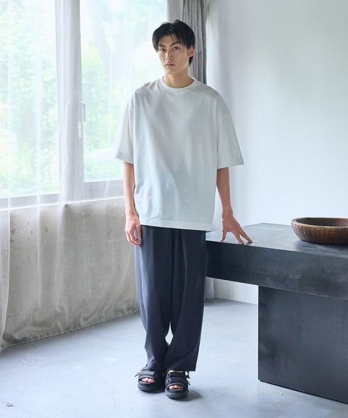 UNITED TOKYO（ユナイテッドトウキョウ）の「テクノラマリラックスフィットクルーネックTシャツ（Tシャツ/カットソー・メンズ・グリーン/ホワイト/ブラック/グレー/ブルー/ネイビー/グレイッシュブルー/パープル/ミント・3/1/2/4）」の16枚目の写真