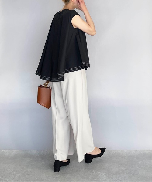 PICCIN（ピッチン）の「ラインステッチフレアブラウス（シャツ/ブラウス・レディース・ブラック/オフホワイト/サックスブルー・M）」の4枚目の写真