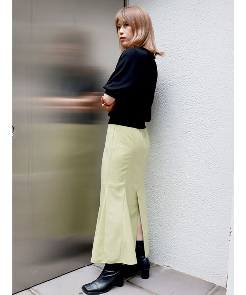 MURUA（ムルーア）の「ハーフジップパフテレコトップス（ポロシャツ・レディース・ブラック/ブラウン/グリーン/アイボリー・FREE）」の7枚目の写真