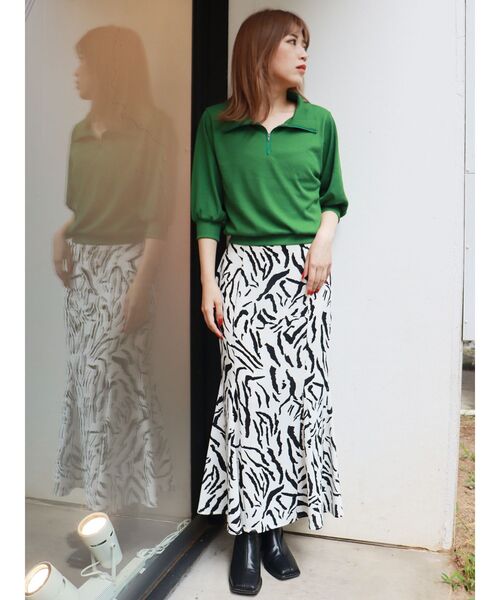 MURUA（ムルーア）の「ハーフジップパフテレコトップス（ポロシャツ・レディース・ブラック/ブラウン/グリーン/アイボリー・FREE）」の5枚目の写真