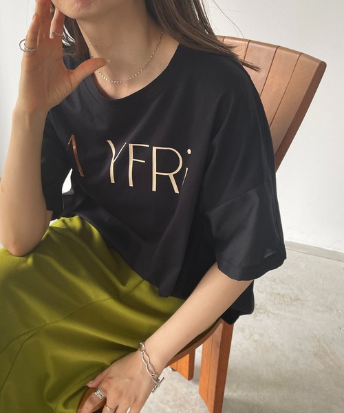 antic rag(アンティックラグ)の「ポリッシュロゴTシャツ(Tシャツ/カットソー・レディース・ホワイト/ブラック/ピンク・FREE)」の1枚目の写真