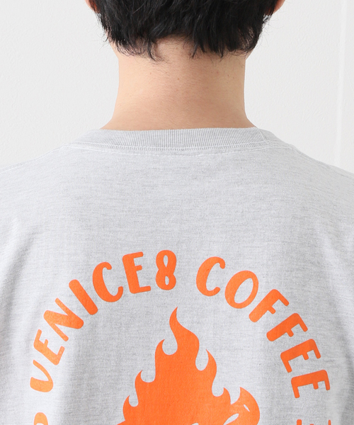 JOURNAL STANDARD(ジャーナルスタンダード)の「【VENICE 8 COFFEE×JS】BONFIRE Tシャツ(Tシャツ/カットソー・メンズ・ライトグレー/グリーン・MEDIUM/LARGE/X-LARGE)」の18枚目の写真