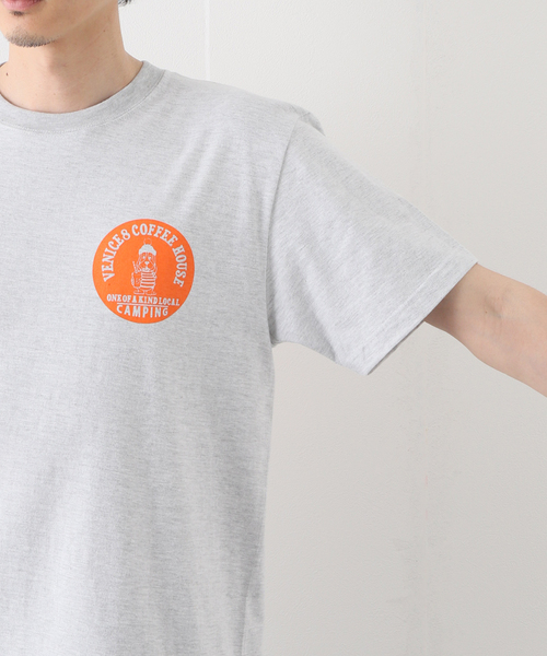 JOURNAL STANDARD(ジャーナルスタンダード)の「【VENICE 8 COFFEE×JS】BONFIRE Tシャツ(Tシャツ/カットソー・メンズ・ライトグレー/グリーン・MEDIUM/LARGE/X-LARGE)」の16枚目の写真