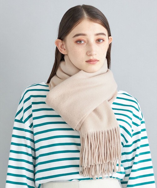 SHIPS（シップス）の「〈手洗い可能〉ソリッド ウールカシミヤ ストール◆（ストール/ショール・レディース・オフホワイト/グレー/ダークグレー/ベージュ/グリーン/ブルー/ライトブルー/ライトイエロー・ONE SIZE）」の11枚目の写真