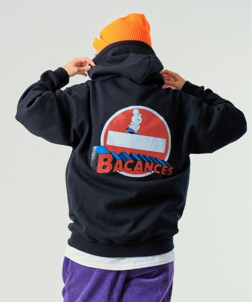 BEAVER（ビーバー）の「BACANCES ALL INCLUSIVE/バカンスオールインクルーシブ　BC HOODIE BONGMAN BC012208（パーカー・メンズ・ブラック/グレー/オレンジ・MEDIUM/LARGE/X-LARGE）」の2枚目の写真