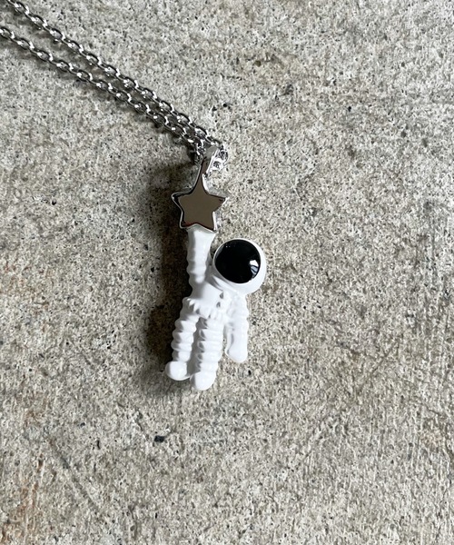 新品　ガーグル　パンダのひとり遊び ネックレス gargle ガーグル:宇宙シリーズ 星をつかむ宇宙飛行士 ネックレス