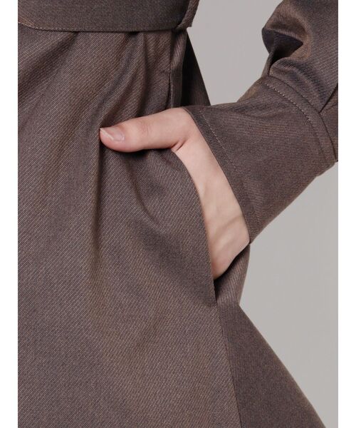 LAGUNAMOON（ラグナムーン）の「ラペルカラーミディフレアーコート（その他アウター・レディース・ブラウン/ベージュ・FREE）」の21枚目の写真