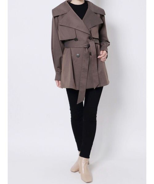 LAGUNAMOON（ラグナムーン）の「ラペルカラーミディフレアーコート（その他アウター・レディース・ブラウン/ベージュ・FREE）」の4枚目の写真