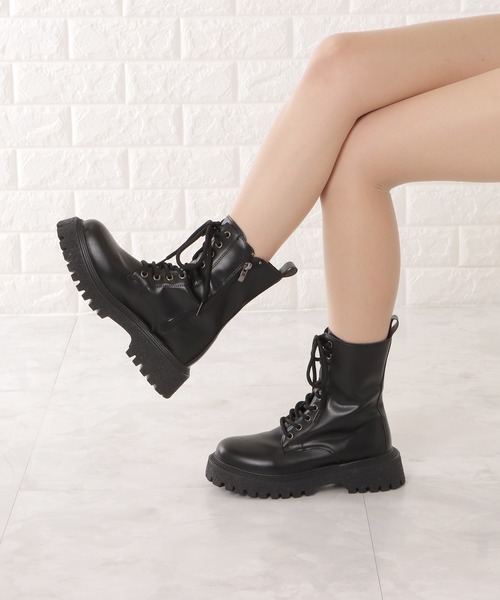 Lace Ladies（レースレディース）の「厚底レースアップブーツ（ブーツ・レディース・ブラック・24.5/22.5/25/23/23.5/24）」の16枚目の写真