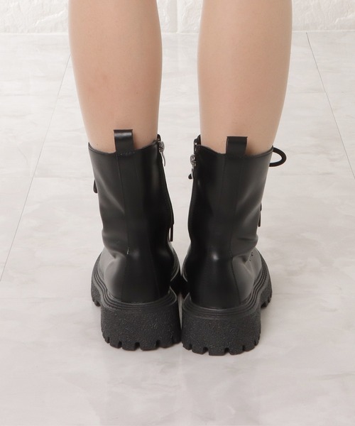Lace Ladies（レースレディース）の「厚底レースアップブーツ（ブーツ・レディース・ブラック・24.5/22.5/25/23/23.5/24）」の13枚目の写真