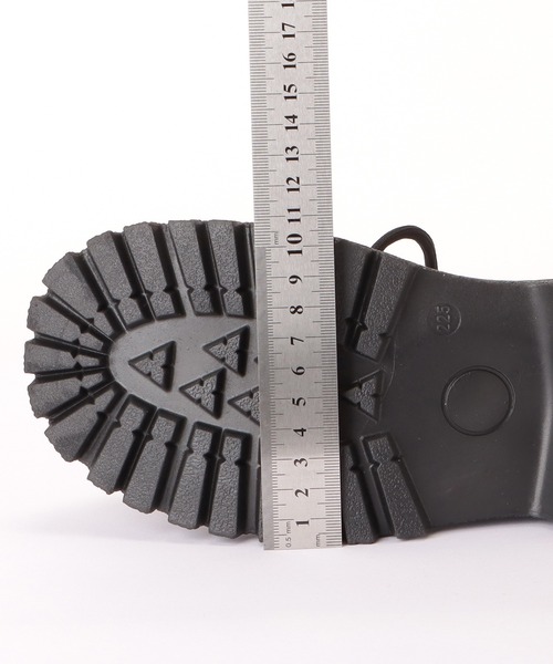 Lace Ladies（レースレディース）の「厚底レースアップブーツ（ブーツ・レディース・ブラック・24.5/22.5/25/23/23.5/24）」の2枚目の写真