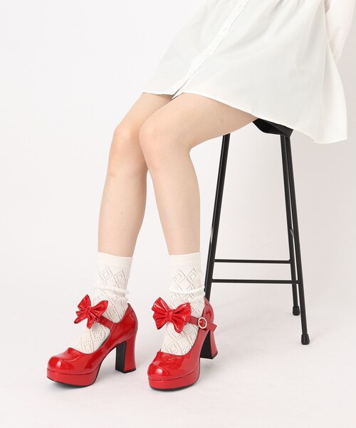 cs T&P(シーエスティーアンドピー)の「チャンキーヒールリボン付き2WAY厚底パンプス csT&P(パンプス・レディース・ホワイト/ブラック/ブラック系1/レッド系1・LL/S/M/L)」の22枚目の写真