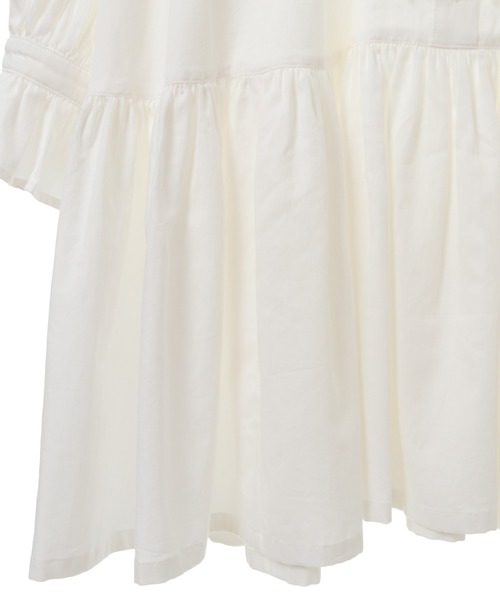 Candy Stripper（キャンディストリッパー）の「SYMPHONY FRILL ワンピース（ワンピース・レディース・オフホワイト/ライトブルー/ブラック・2）」の7枚目の写真