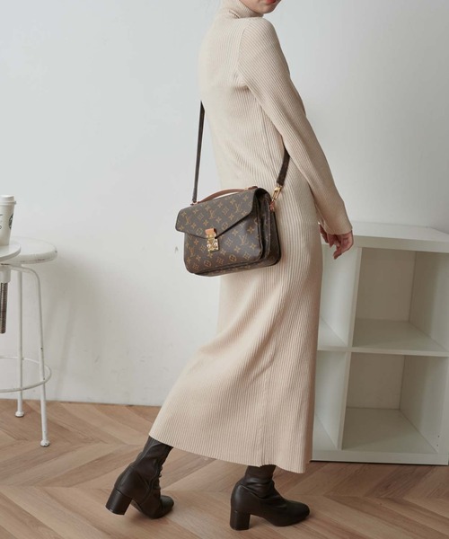 WEGO（ウィゴー）の「WEGO/【WEB限定】ディープスリットタイトリブニットワンピース（ワンピース・レディース・アイボリー/ブラック・FREE）」の11枚目の写真