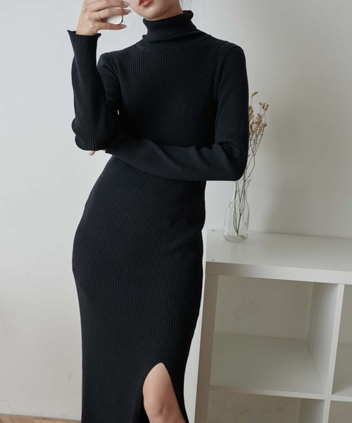 WEGO（ウィゴー）の「WEGO/【WEB限定】ディープスリットタイトリブニットワンピース（ワンピース・レディース・アイボリー/ブラック・FREE）」の5枚目の写真