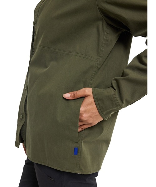 BURTON(バートン)の「オーガニックコットン ストレッチ 長袖 シャツ(シャツ/ブラウス・レディース・カーキ・M/S)」の6枚目の写真