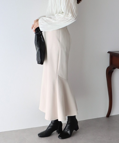 BLUEEAST（ブルーイースト）の「ハイウエストマーメイドスカート（スカート・レディース・チャコールグレー/ブラック/グリーン/アイボリー・MEDIUM）」の8枚目の写真